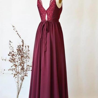 Burgudy V-neck Pleated Lace Bridesmaid Dress