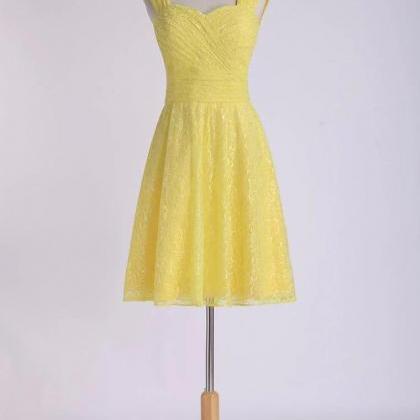 Yellow Lace Short Tulle Bridesmaid Dress