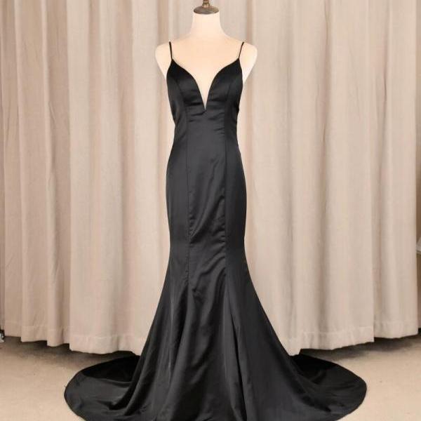 Black Backless Spaghetti Strap Sleeveless High Class Solid Satin Sexy Prom Dress